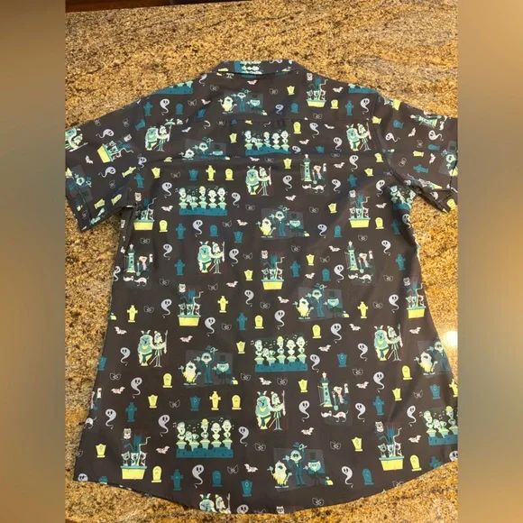 RSVLTS Womens Disney Haunted Mansion Grim Grinning Graveyard Ghosts Camp Shirt L - Picture 10 of 11